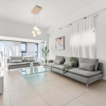 Glorious Renovated Apartment On Top Of The Beach Tel Aviv Exteriér fotografie